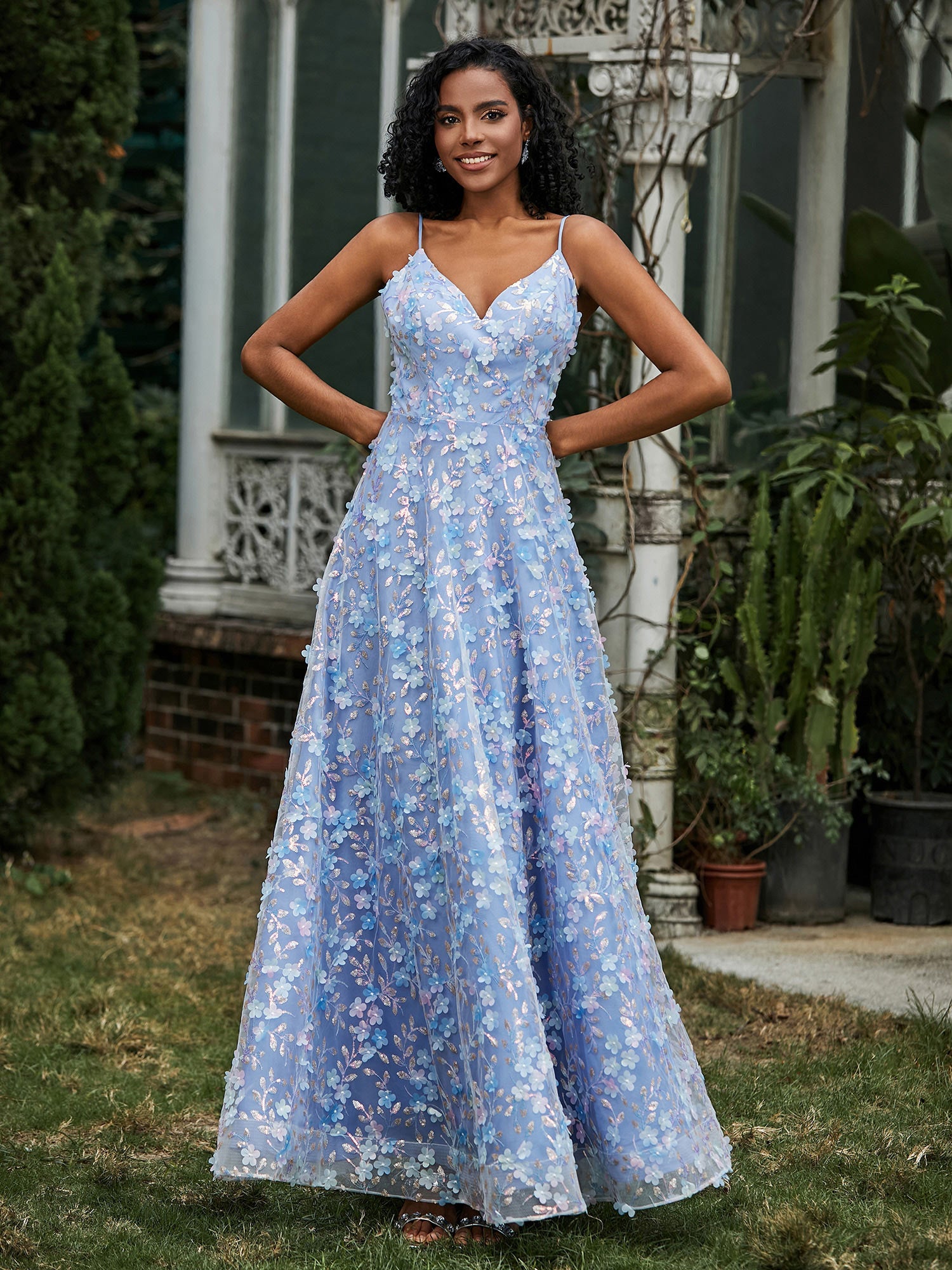 Sevoba|V-neck Lace Appliqued Flowers A-line Dress Blue