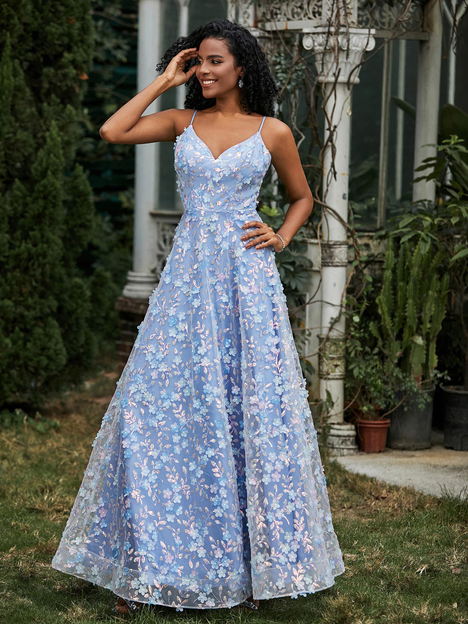 Sevoba|V-neck Lace Appliqued Flowers A-line Dress Blue