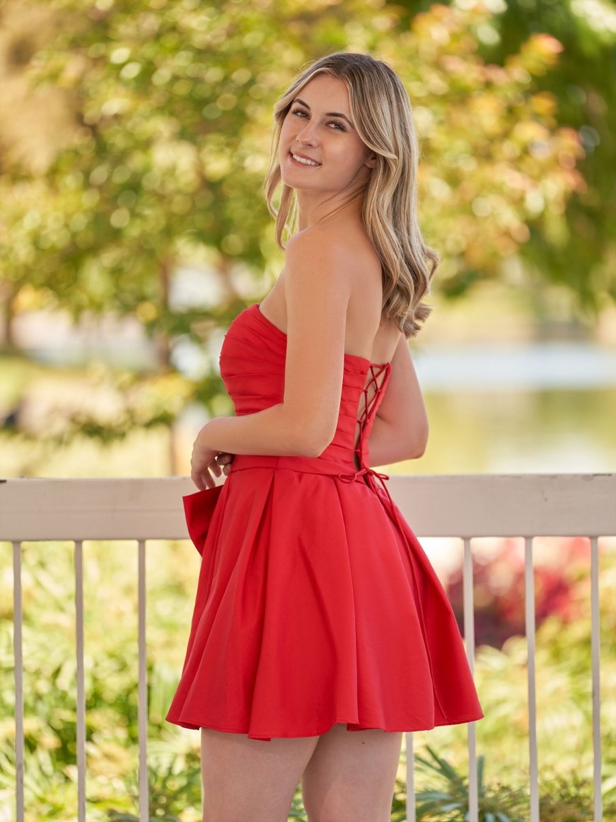 Sevoba|A-Line Red Strapless Mini Homecoming Dress with Bow