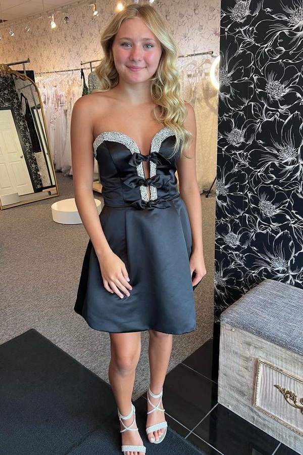 Sevoba|Black - Strapless A-Line Beaded Satin Homecoming Dress With Bow