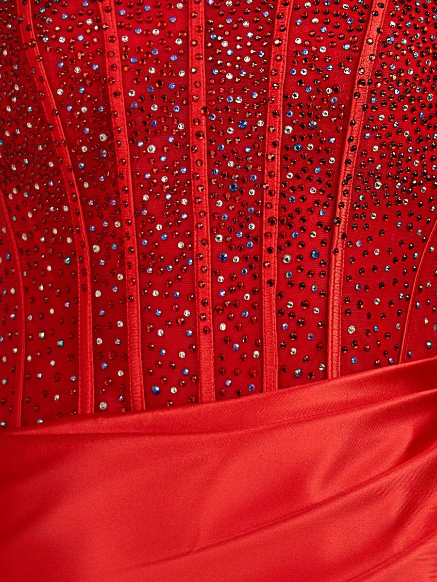 Sevoba|Red - Scoop Neck Satin Short Homecoming Dresses With Beadings