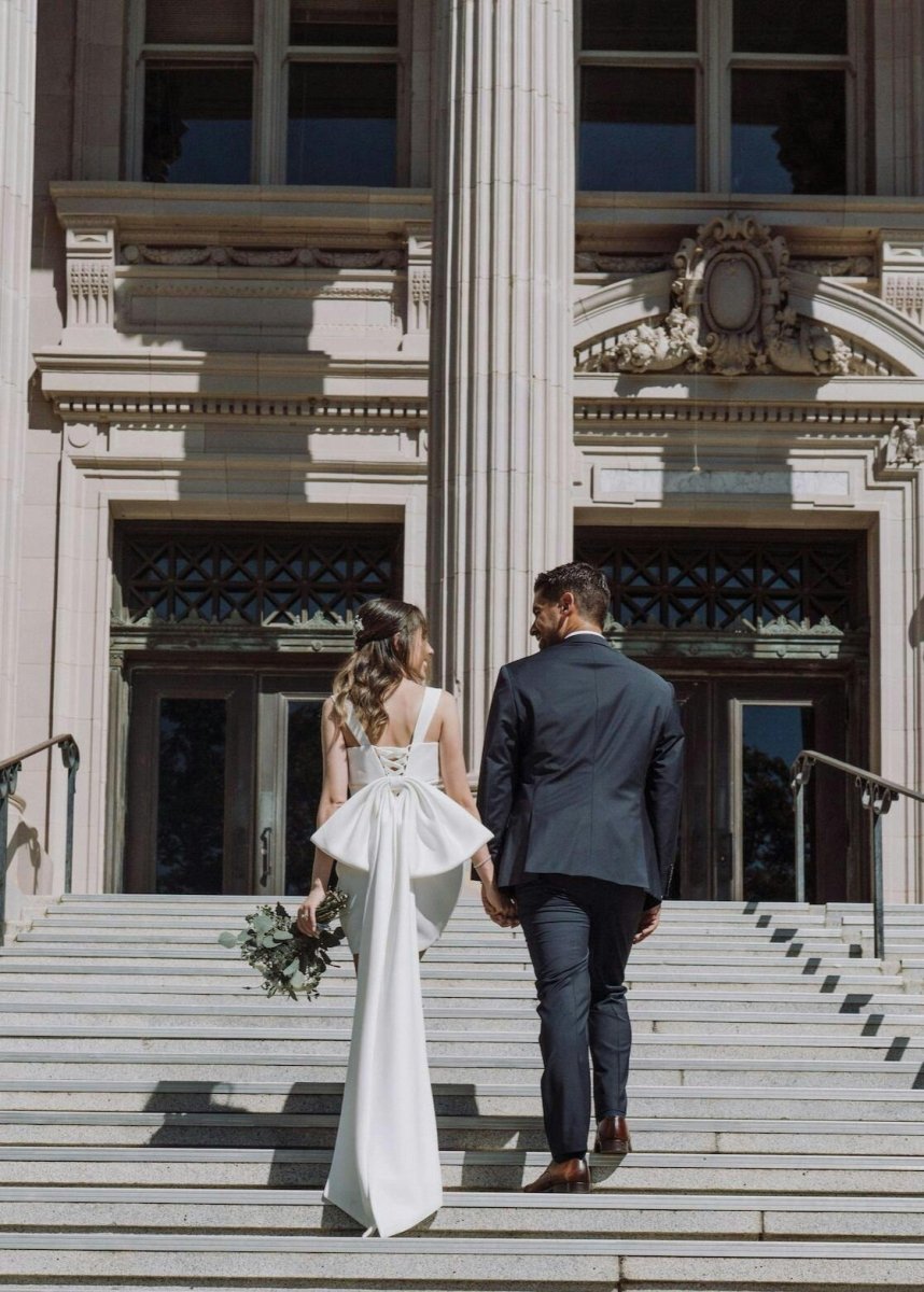 Sevoba|Square Neck White Satin Short Wedding Dress with Bow Back and Veil