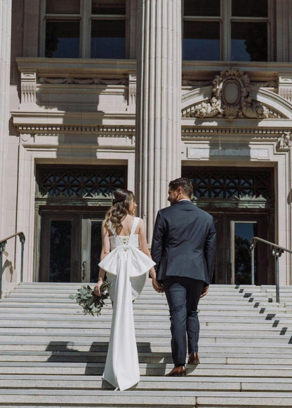 Sevoba|Square Neck White Satin Short Wedding Dress with Bow Back and Veil