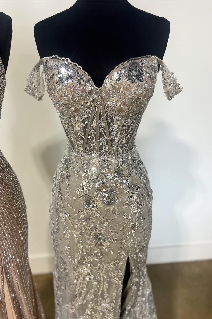 Sevoba|Off-the-Shoulder Sequin Lace Mermaid Long Dress with High Slit