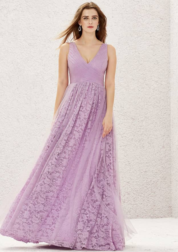 A-line V Neck Sleeveless Long/Floor-Length Lace Tulle Bridesmaid Dress With Pleated