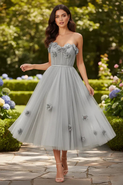 3D Floral Strapless Tulle Tea-Length Prom Dress | Sevoba