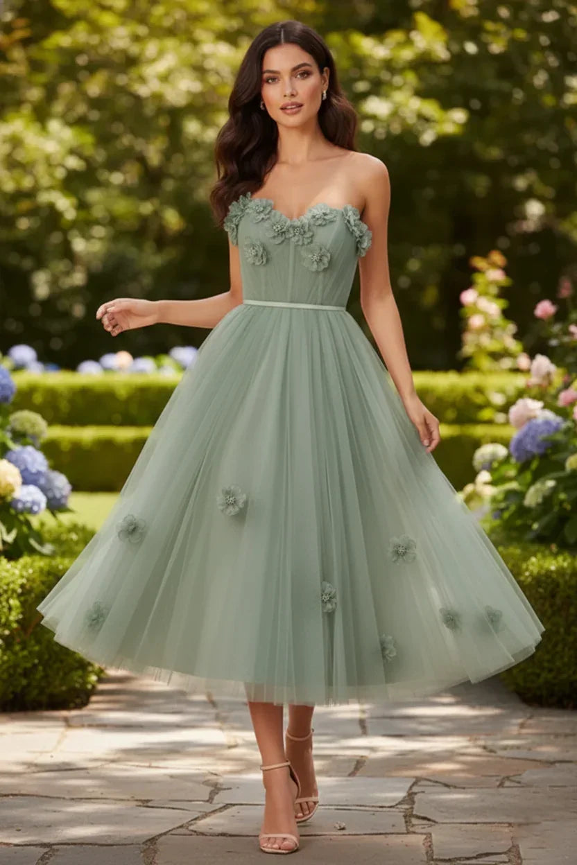 3D Floral Strapless Tulle Tea-Length Prom Dress | Sevoba