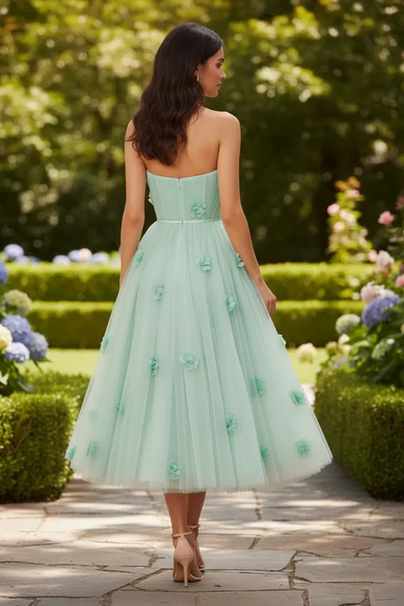 3D Floral Strapless Tulle Tea-Length Prom Dress | Sevoba