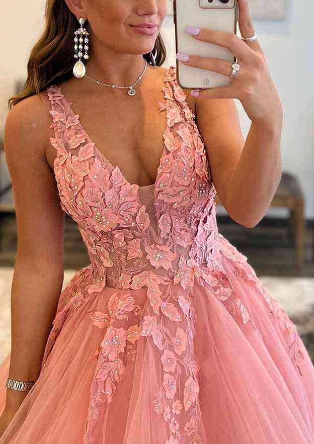 Princess A-line V Neck Sleeveless Sweep Train Tulle Prom Dress With Appliqued Beading