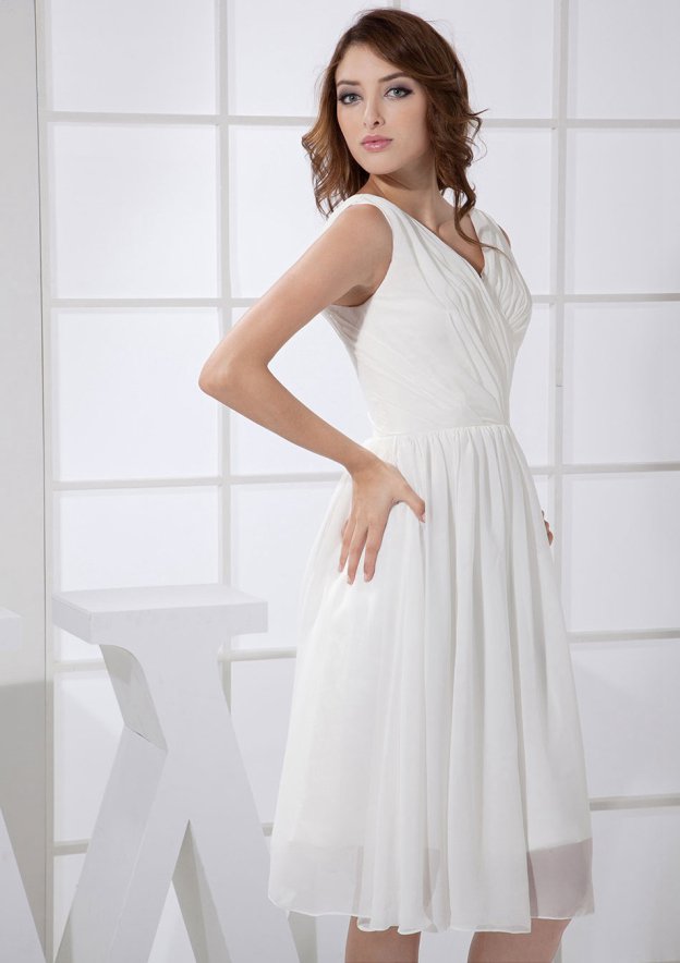 A-line V-neck Knee-length White Chiffon Short Homecoming Dresses