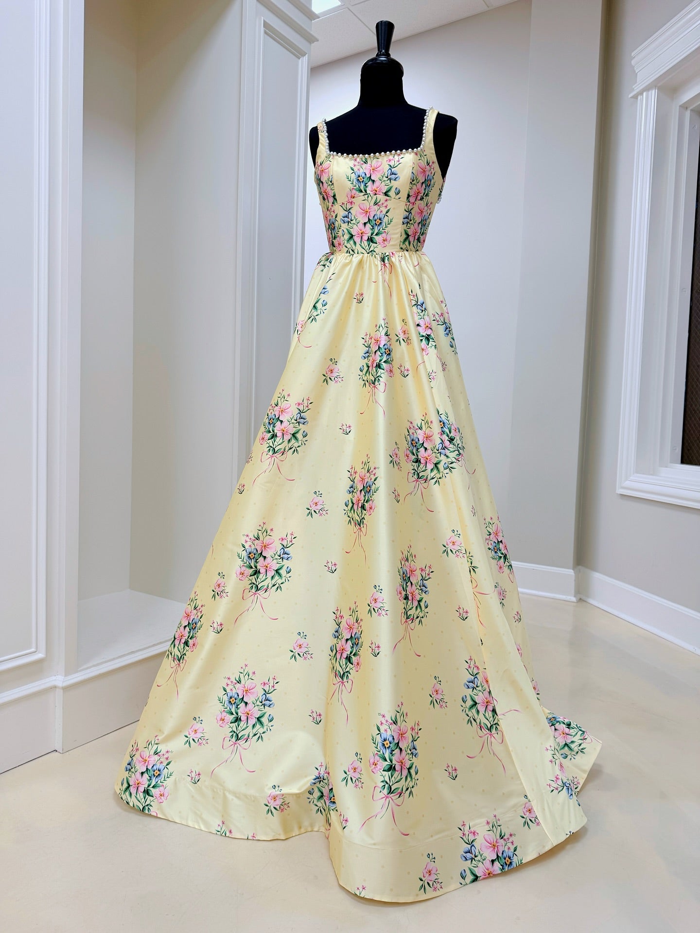 Vintage A Line Straps Floral printed Long Prom Dress With Pearls