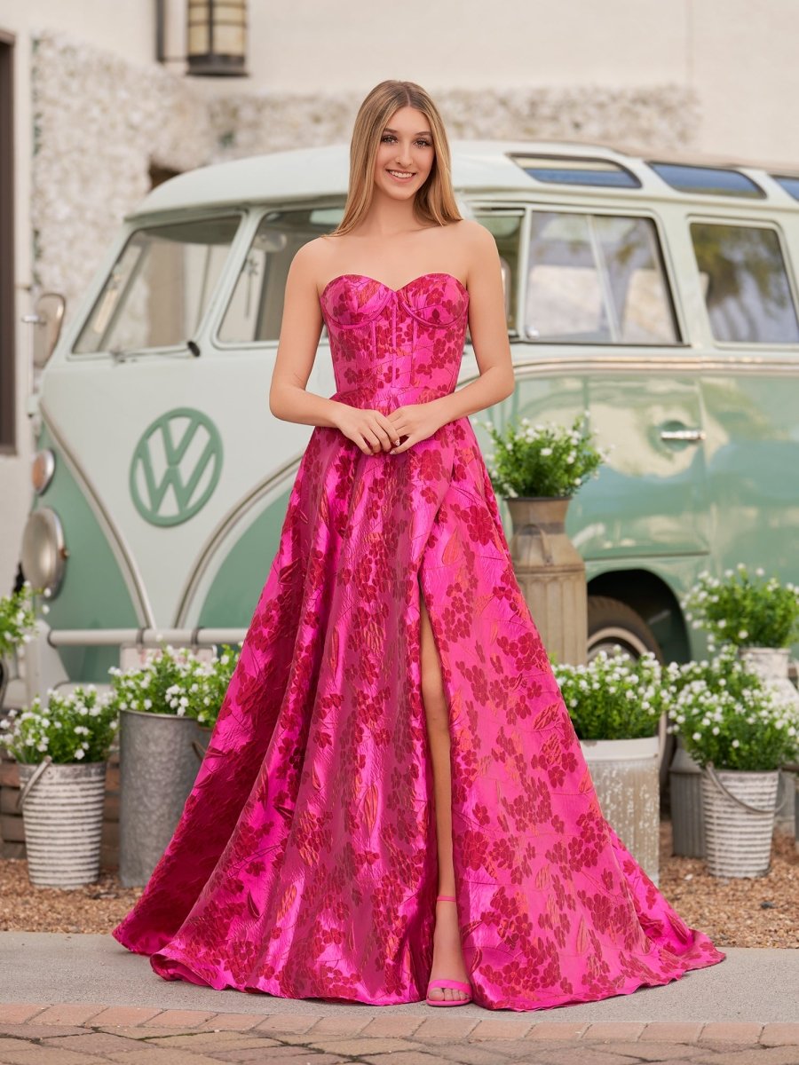 Pixie | Cute A Line Strapless Red Jacquard Satin Prom Dress