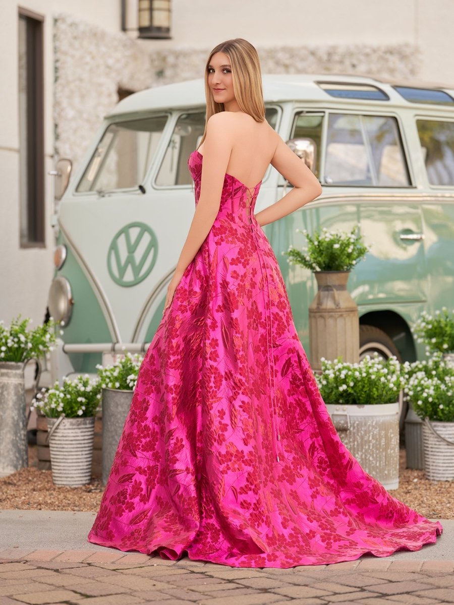 Pixie | Cute A Line Strapless Red Jacquard Satin Prom Dress