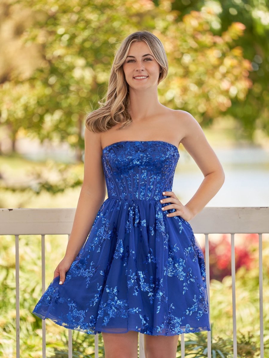 Sevoba|A-Line Red Short Homecoming Dress with Sequins