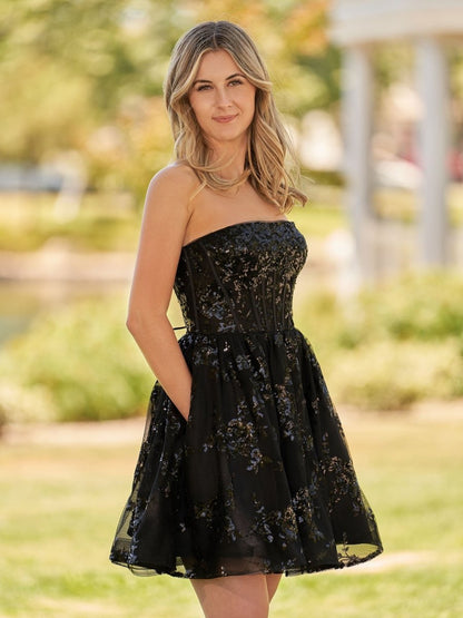 Sevoba|A-Line Red Short Homecoming Dress with Sequins