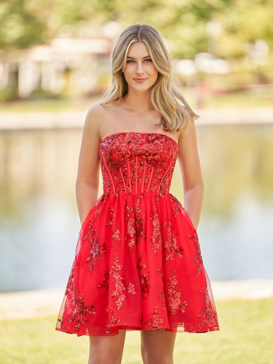 Sevoba|A-Line Red Short Homecoming Dress with Sequins