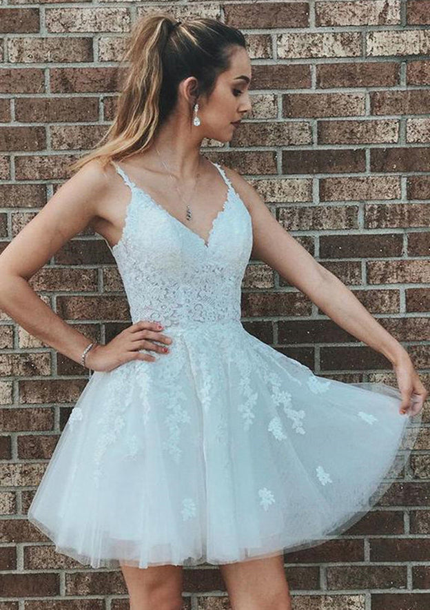 Add Elegance to Your Look with Elegant A-line V Neck Sleeveless Lace Tulle Short Homecoming Dress With Appliqued