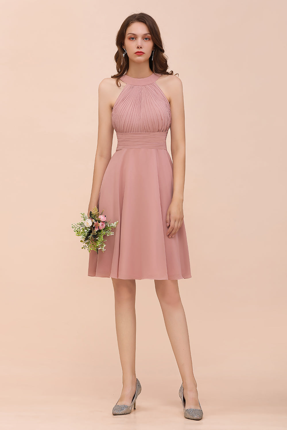 Affordable Dusty Pink Round Neck Ruffle Short Bridesmaid dresses