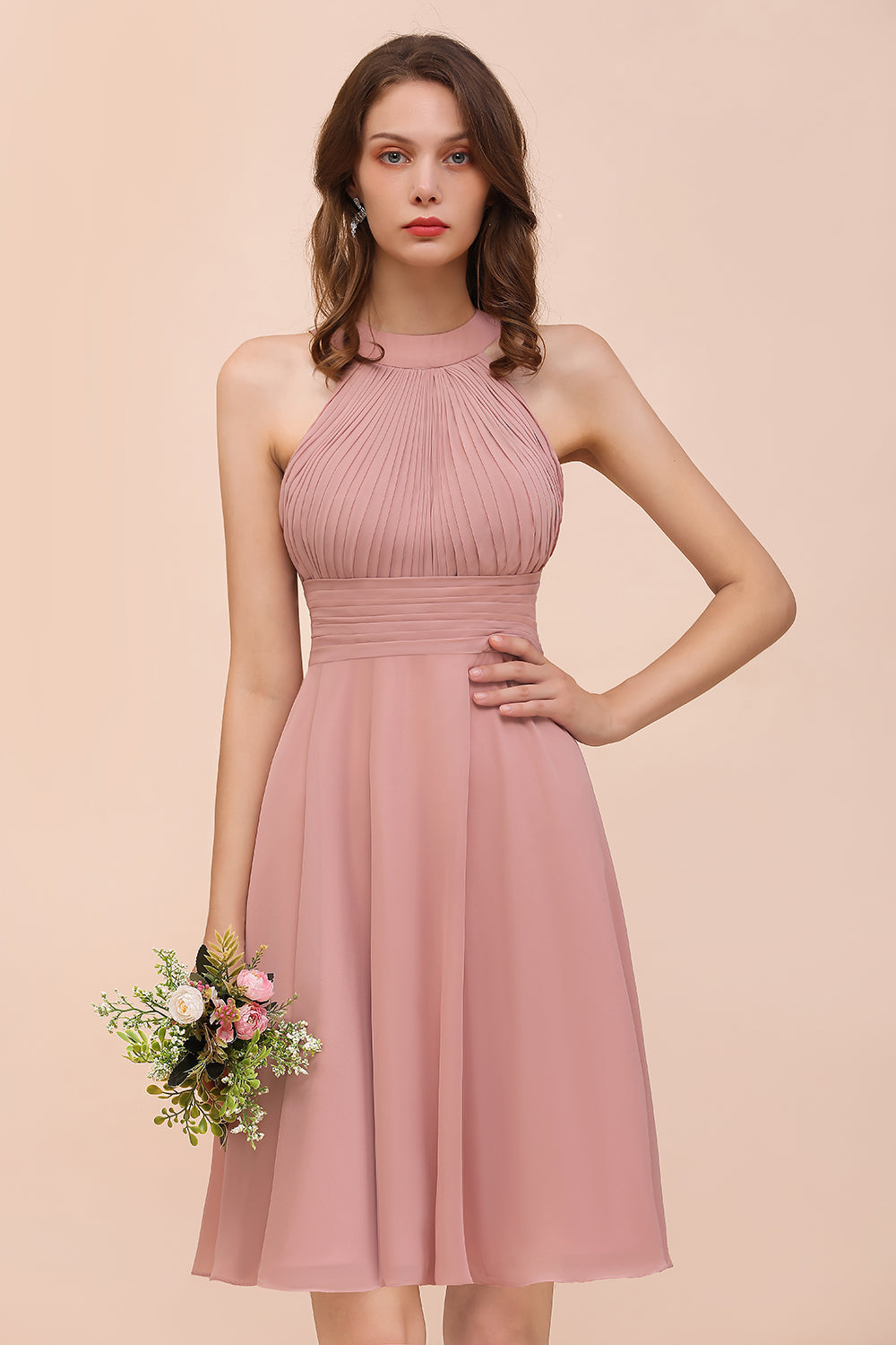 Affordable Dusty Pink Round Neck Ruffle Short Bridesmaid dresses