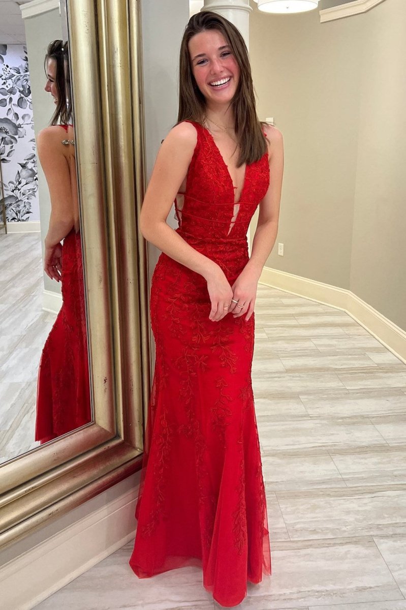 Kallie |Mermaid Plunge V Neck Lace Prom Dress