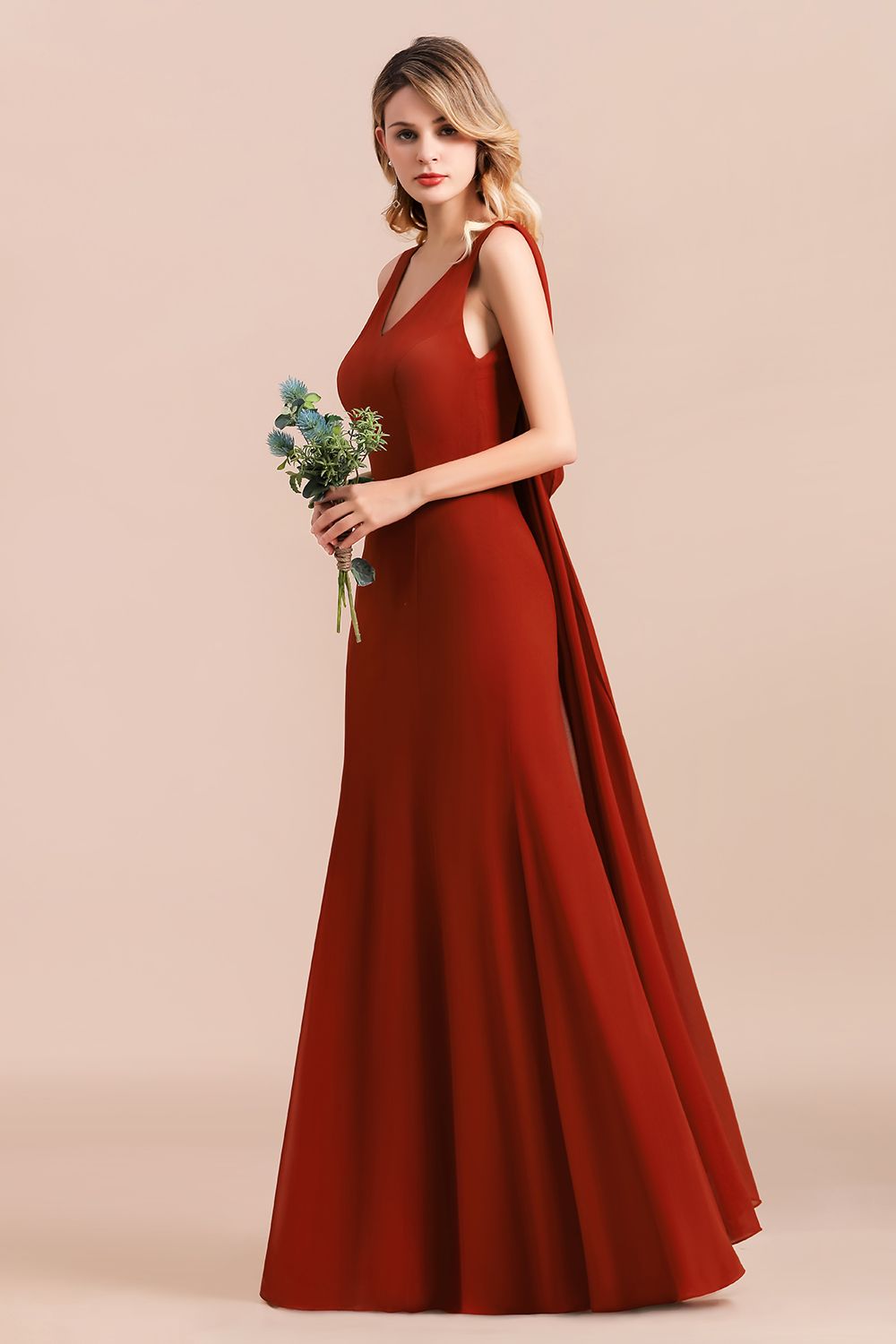 Charming Mermaid V-Neck Drapped Back Bridesmaid Dresses