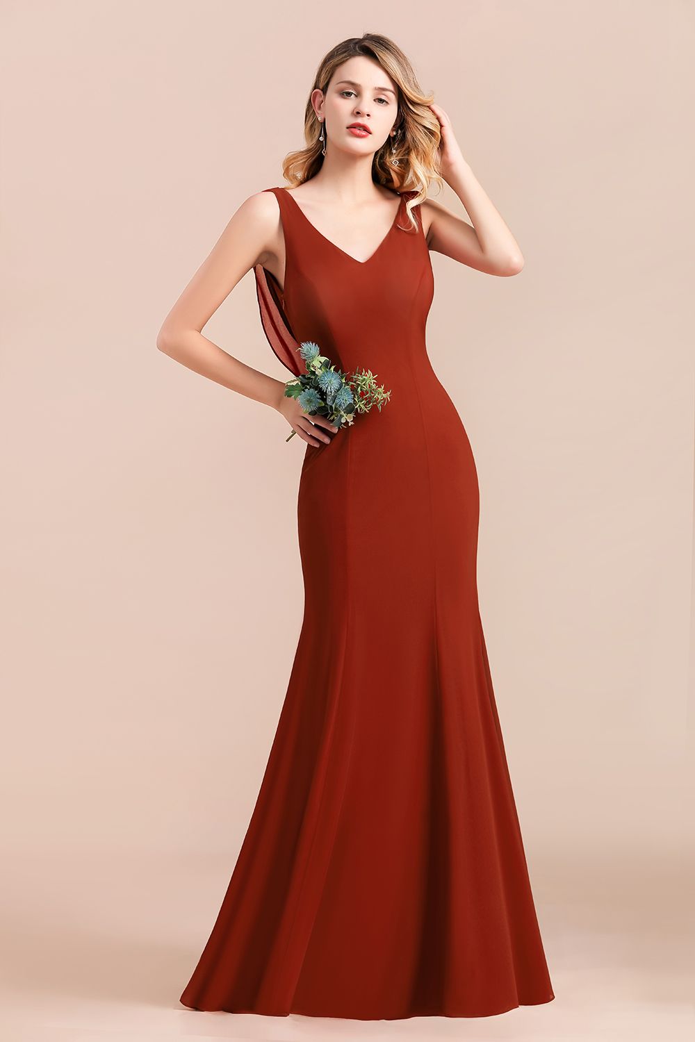 Charming Mermaid V-Neck Drapped Back Bridesmaid Dresses