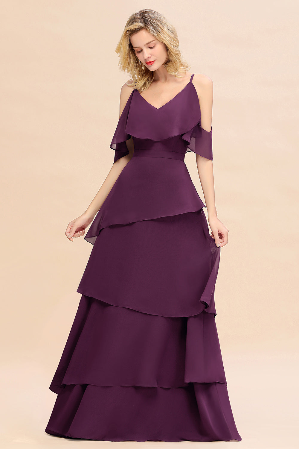 Chic Cold-Shoulder Layers Grape Chiffon Bridesmaid Dresses Affordable