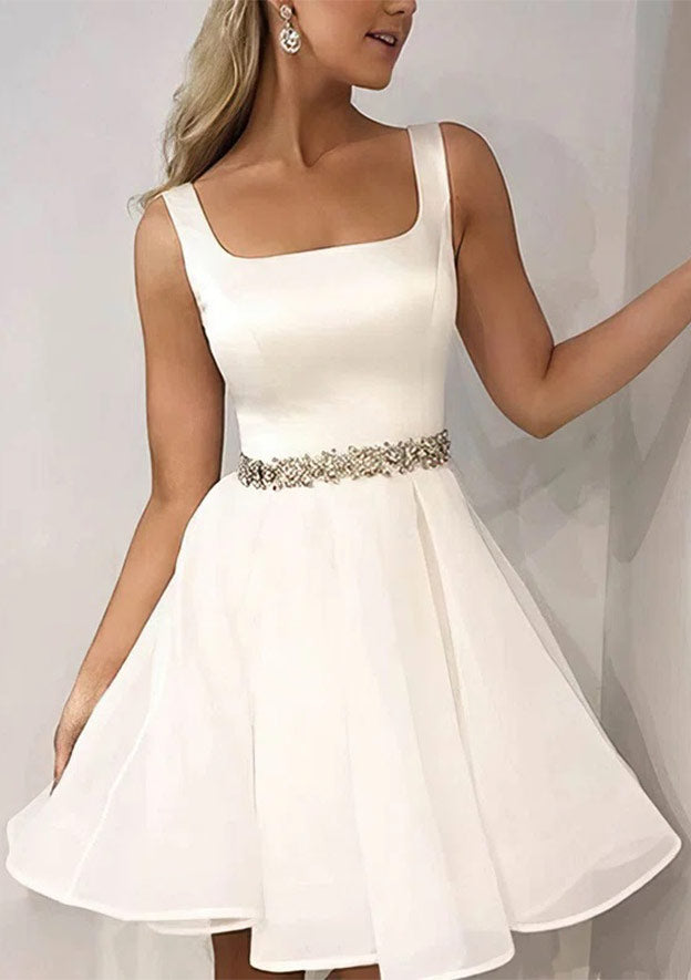 Elegant A-line Mini Tulle Homecoming Dress with Beading and Square Neckline