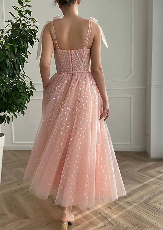 Elegant A-line Sweetheart Sleeveless Tulle Homecoming Dress with Pleated Sequins