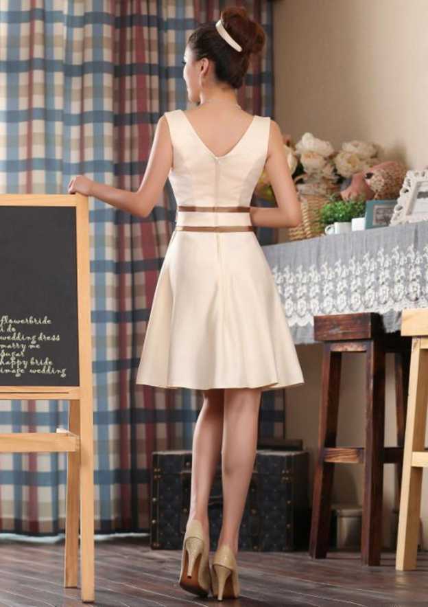 Elegant A-line/Princess V Neck Satin Dress with Bowknot Pleated Knee-Length