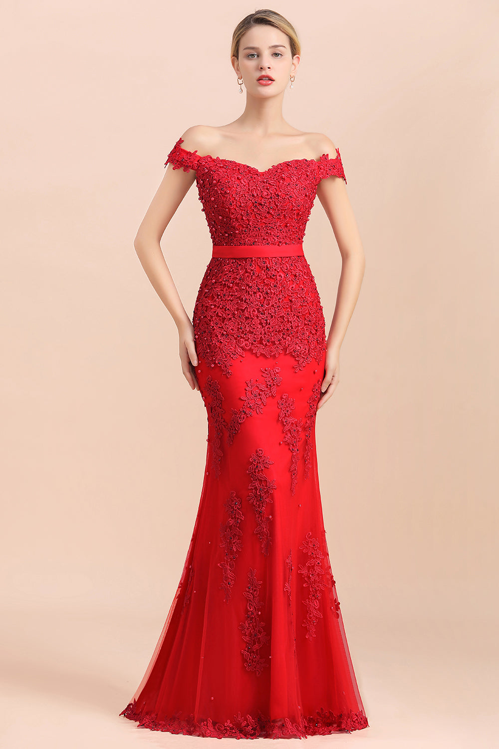 Elegant Mermaid Off the Shoulder Red Lace Appliques Bridesmaid dresses