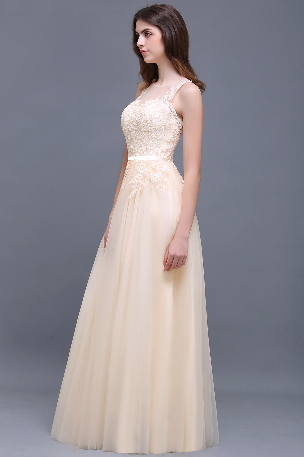 Elegant Tulle Lace Champagne Long Bridesmaid Dresses With Appliques