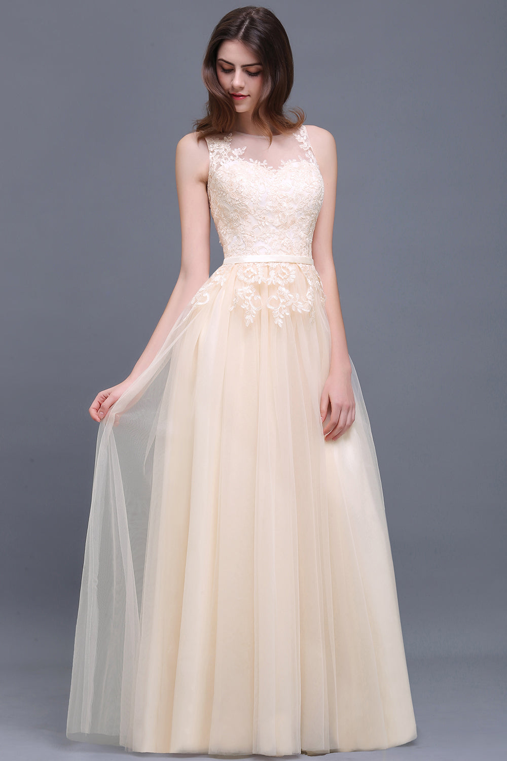 Elegant Tulle Lace Champagne Long Bridesmaid Dresses With Appliques