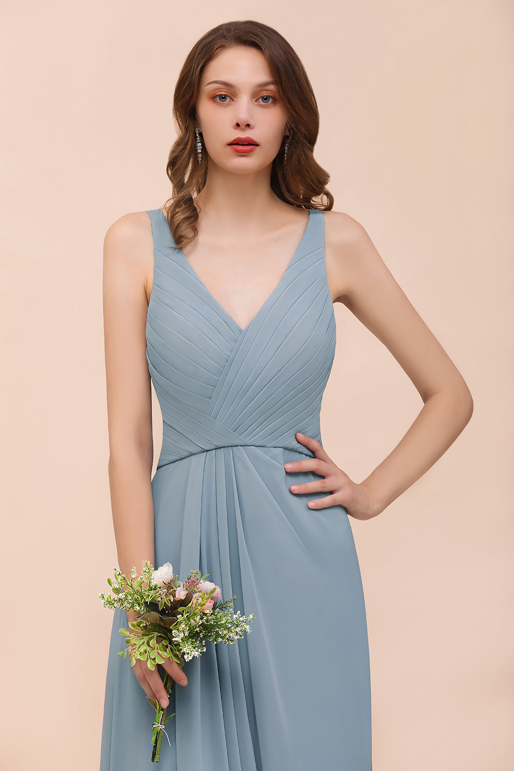 Elegant V-Neck Ruffle Dusty Blue Chiffon Bridesmaid dresses