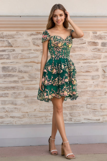 Sevoba|Gold - A-Line Sweetheart Tiered Short Homecoming Dress