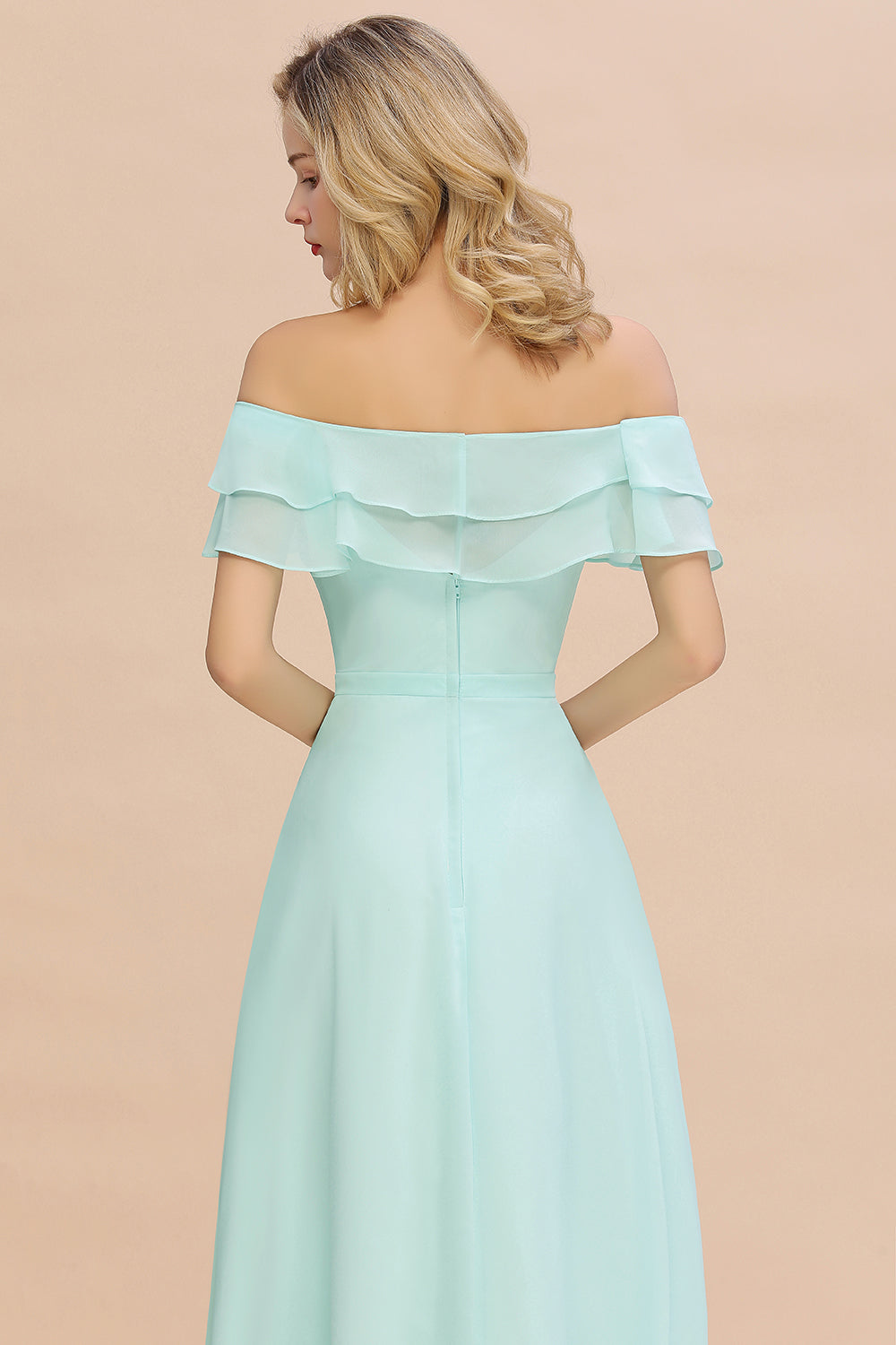 Exquisite Off-the-shoulder Slit Mint Green Bridesmaid Dresses With Pockets