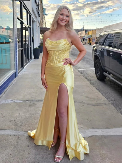 Idra | Emerald Green Beaded Strapless Applique Formal Dress with Slit