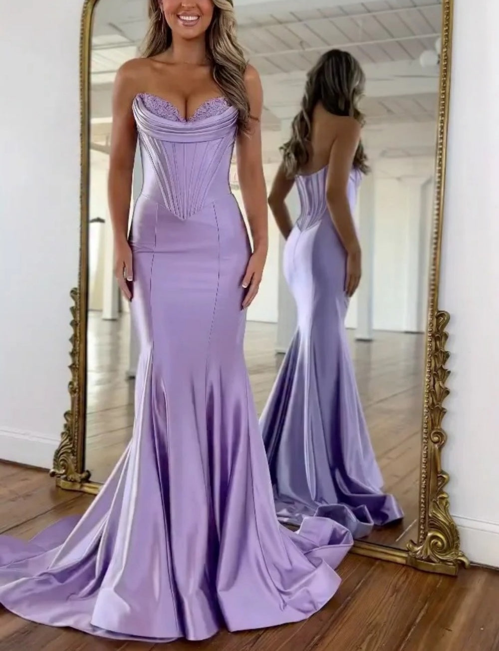 Elegant Mermaid Sweetheart Satin Corset Long Prom Dress With Appliques