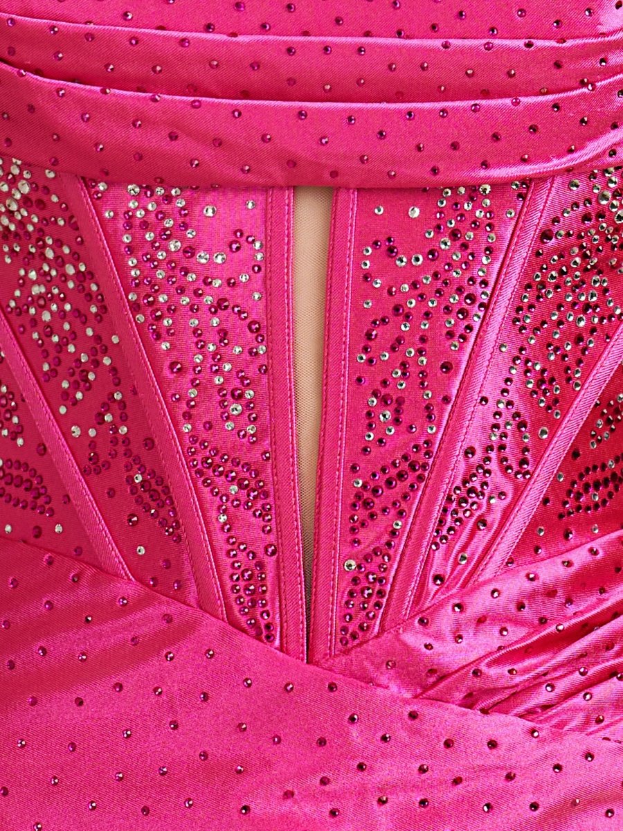 Sevoba|Fuchsia - Strapless Bodycon Satin Short Homecoming Dress With Beading