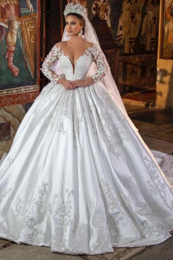 Long Sleeves Ball Gown Wedding Dress V-Neck With Lace Appliques