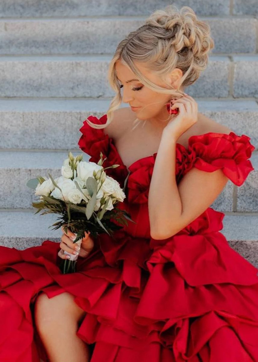 Madelynn | Off-Shoulder Ruched A-Line Layered Satin Prom Dress with Slit