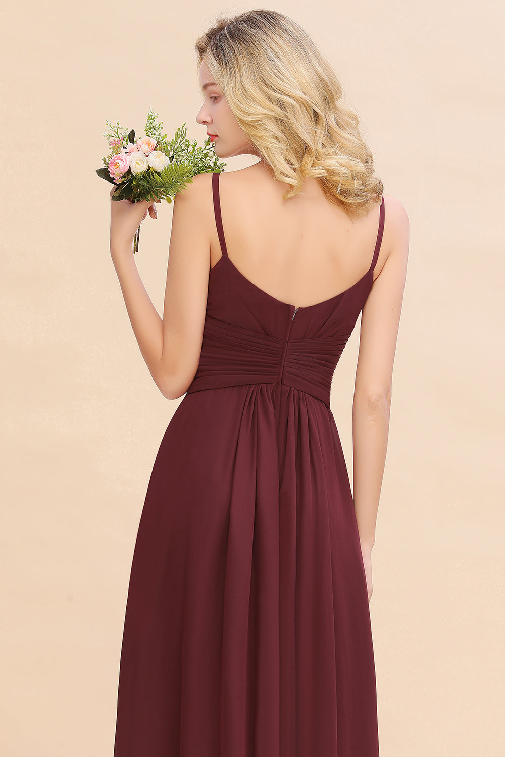 Modest Ruffle Spaghetti Straps Backless Burgundy Bridesmaid dresses Affordable