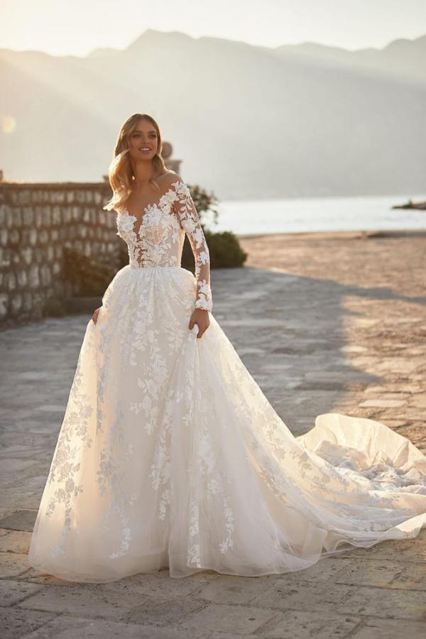 Newinlook Long Sleeves Princess Wedding Dress Tulle With Appliques