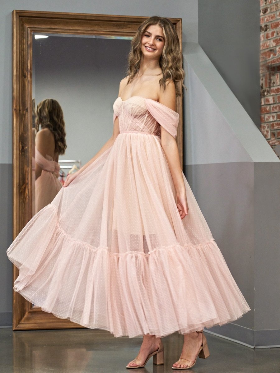 Nova | A-Line Rose Pink Tulle Sweetheart Tea-Length Prom Dress