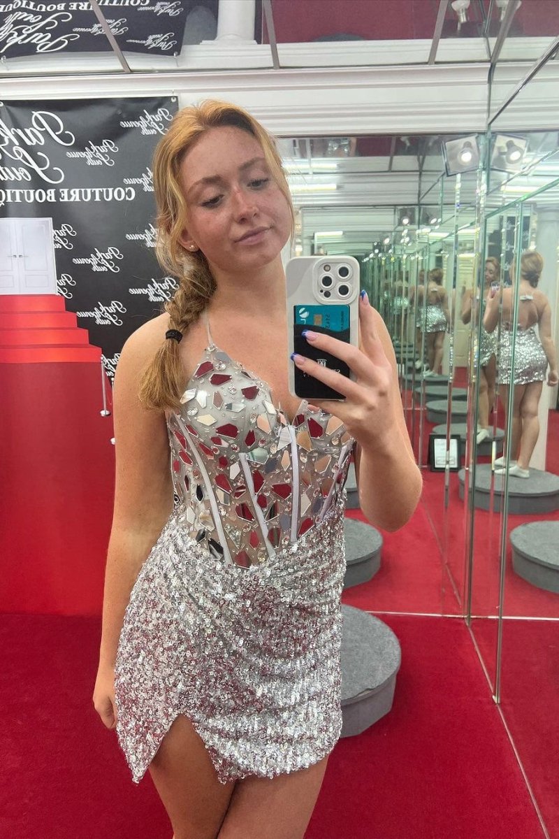 Sevoba|Mirror-Cut Sequins Halter Sheath V Neck Homecoming Dress