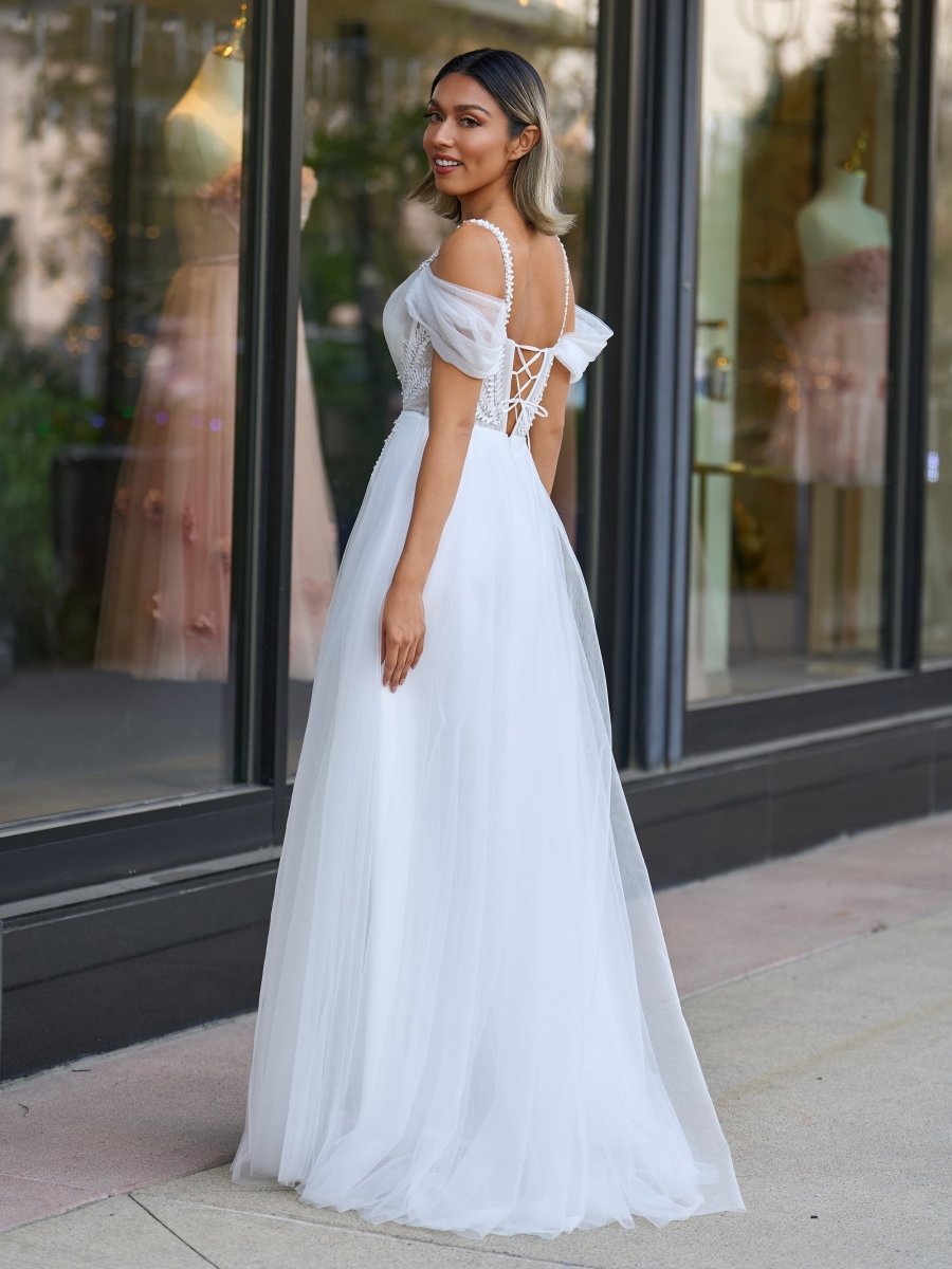 V-neck Pearl Embellished Floor Length Prom Dresses