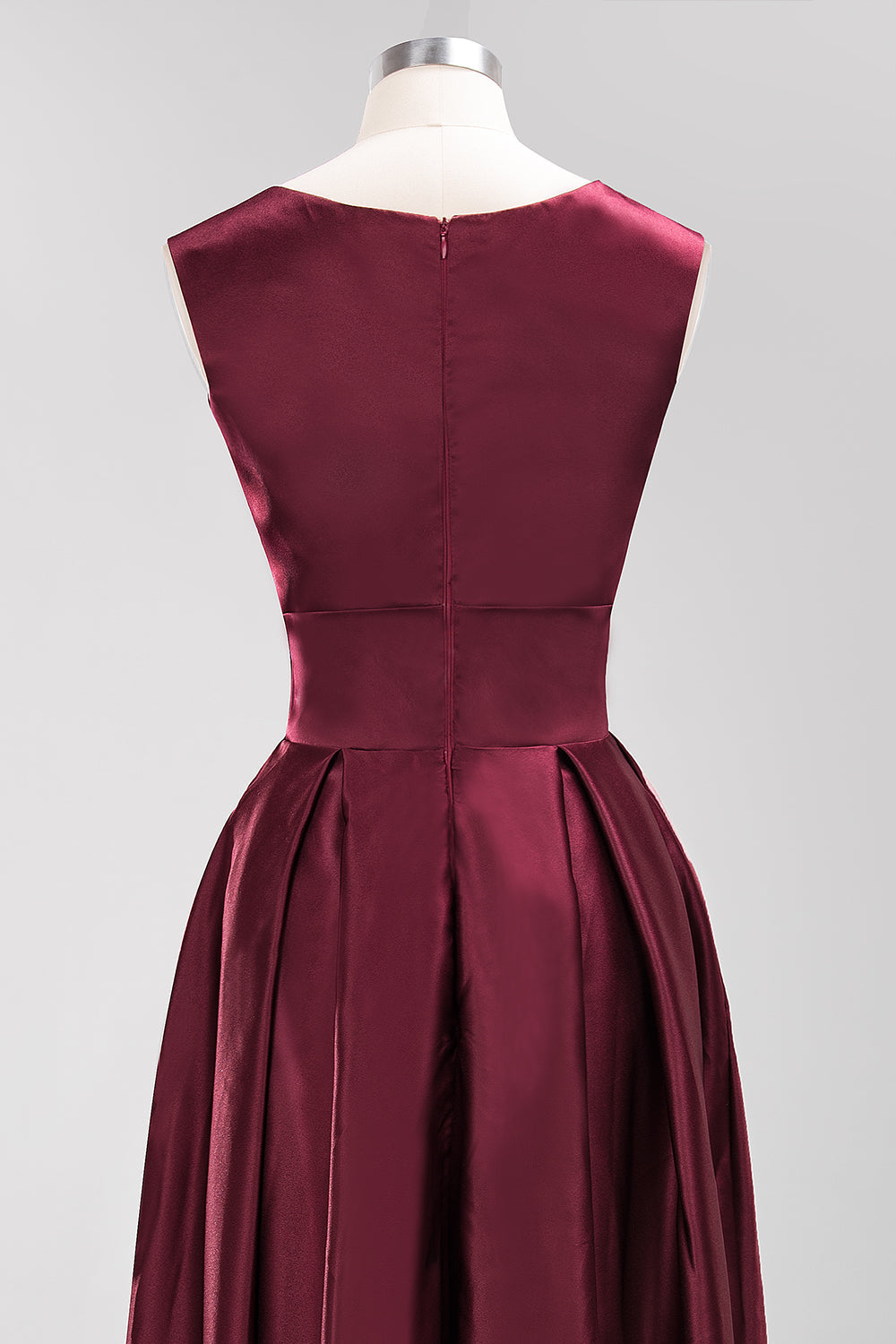 Vintage Deep-V-Neck Long Burgundy Bridesmaid Dresses