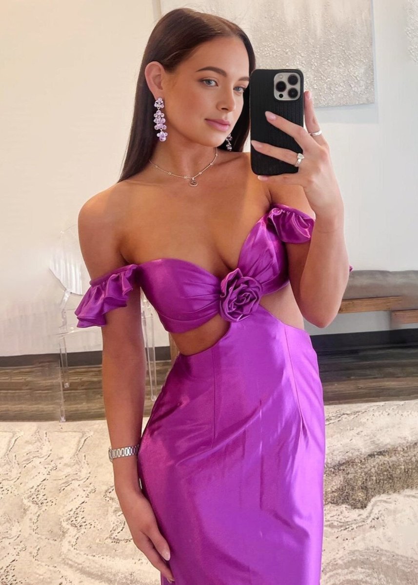 Violet Flutter Sleeve Cutout Mermaid Fitted Gown